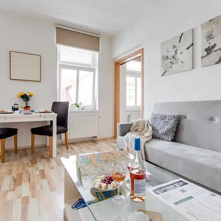 Comfy With Bedroom Nook * Prague