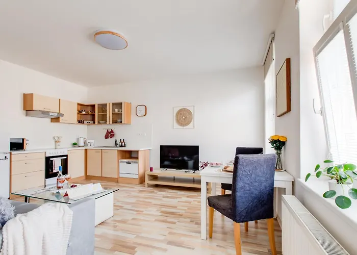 Apartment Comfy With Bedroom Nook Prague