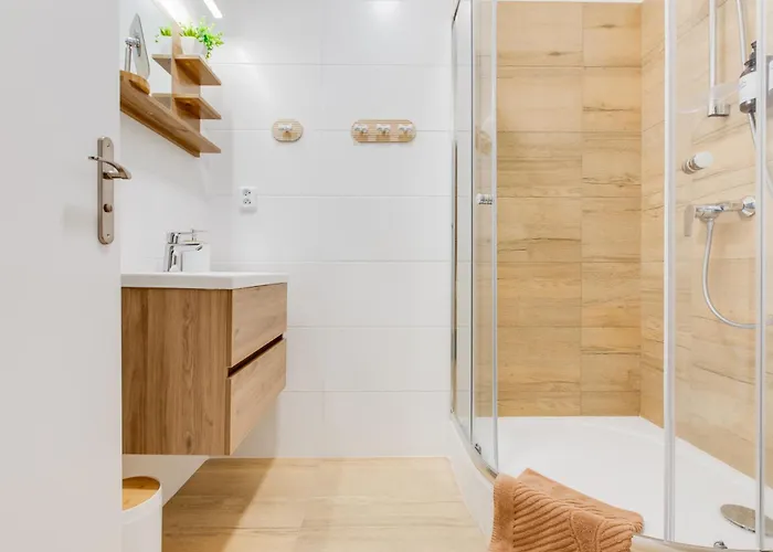 Comfy With Bedroom Nook *