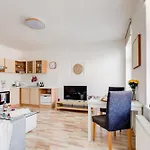 Apartman Comfy With Bedroom Nook Prága